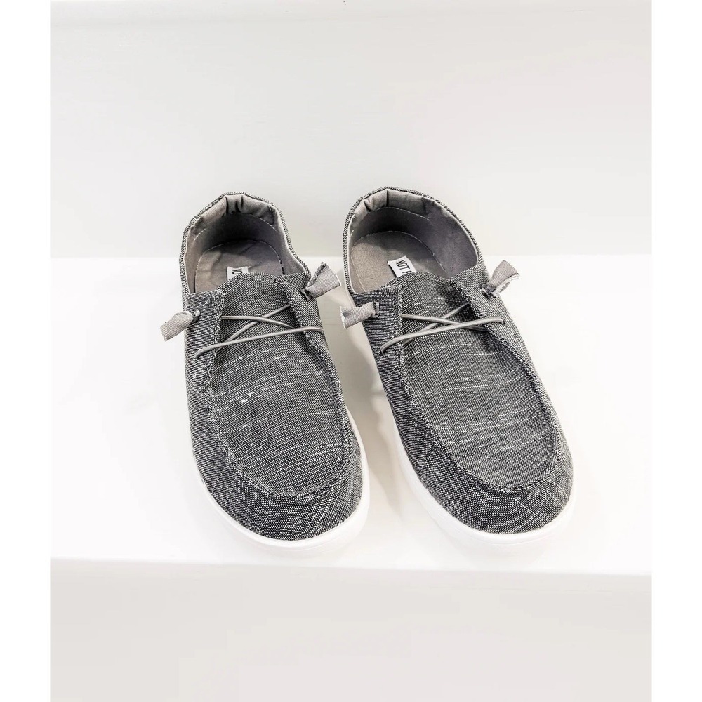 Not Rated MACO SNEAKER IN CHARCOAL Sz 10 Comfortable/Easy slip On New In Box